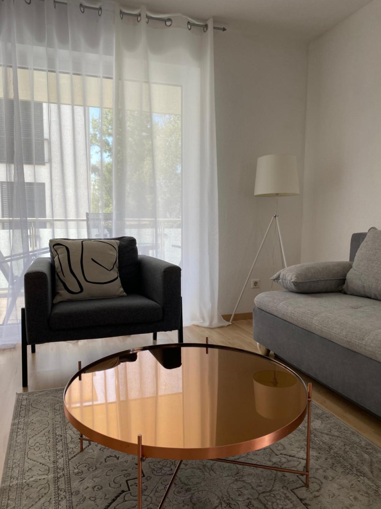 Gemuetliches City Apartment Friedrichshafen Exterior photo